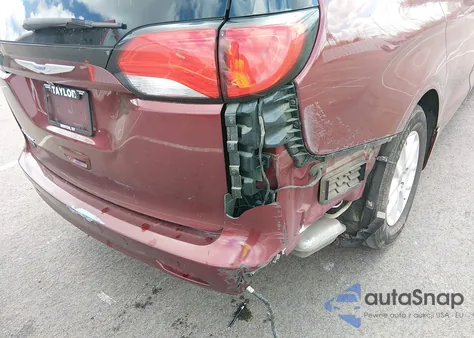 2020 Chrysler Voyager Lxi из США, поврежденный, VIN 2C4RC1DGXLR144712